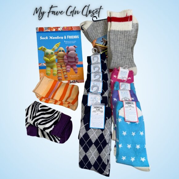 ***NEW***How to Make a Sock Monkey Book (9 animal designs) + 14 prs of Socks - Picture 1 of 10